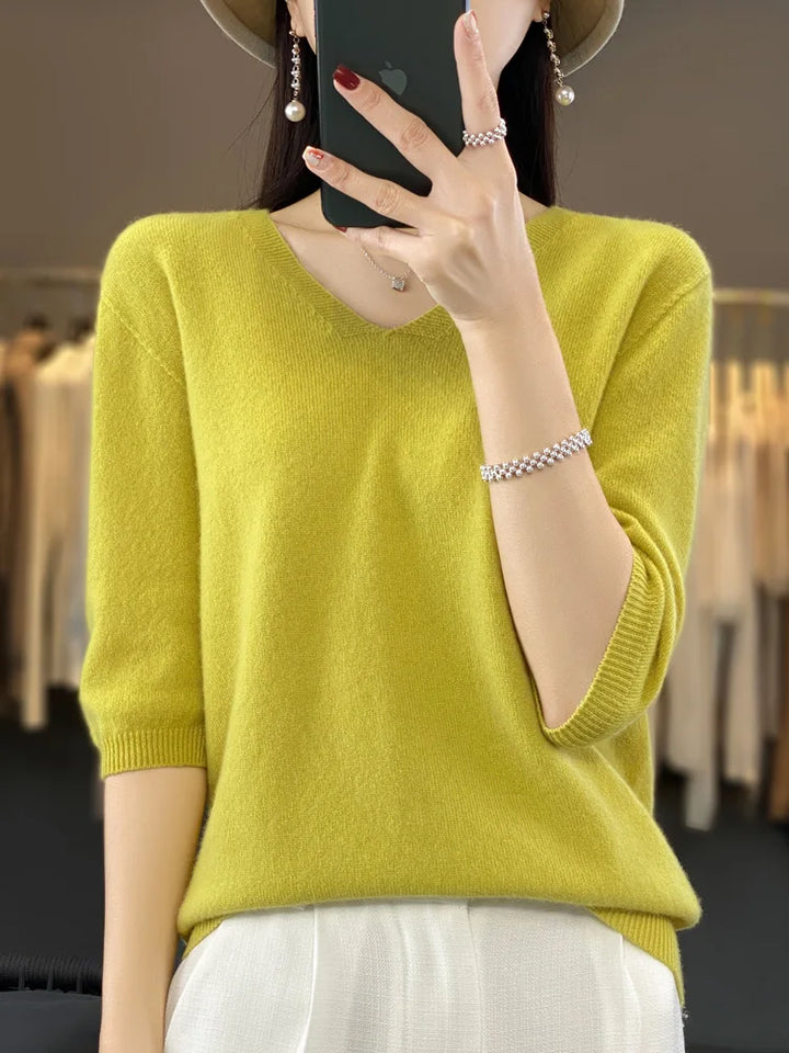 Allice - Knitted V-Neck Sweater